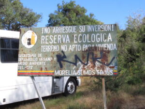 Entrance to La Minzita.